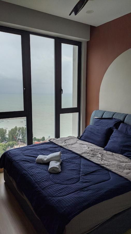 Jazz 313 Cosy 2-Bedroom Suite With Pool & Seaview Bagan Jermal Exterior photo